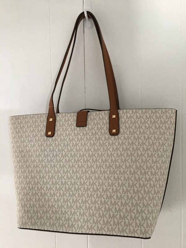 MICHAEL Michael Kors Vanilla/Acorn Karson Carry All Tote – Large - Image 2