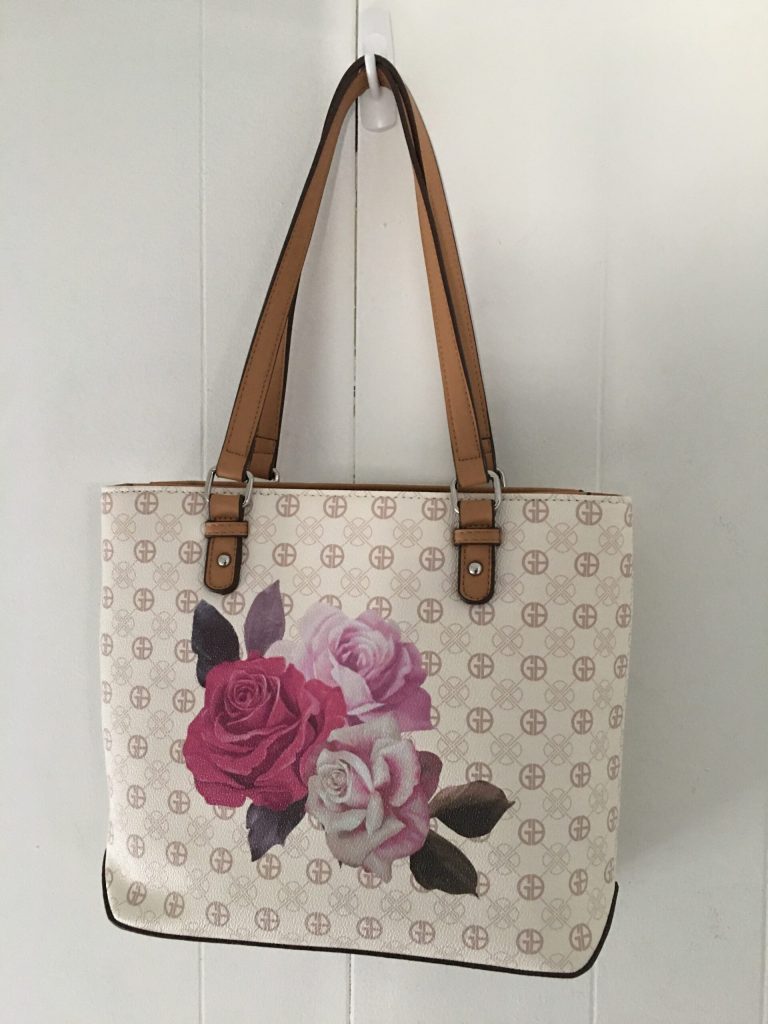 BAG-0032-scaled