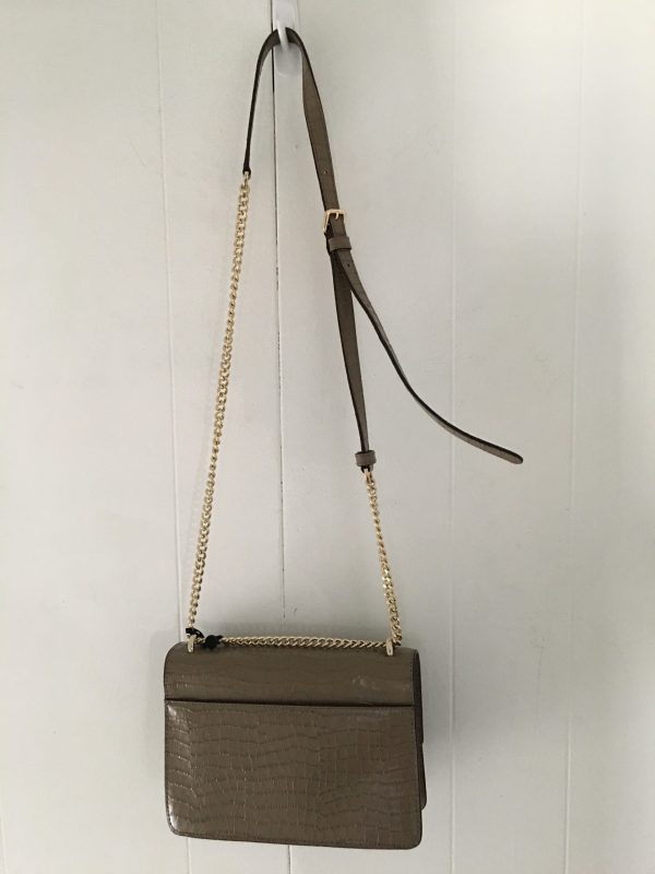 Dkny Bryant Croco Leather Chain Flap Crossbody – Dune/Gold - Image 2