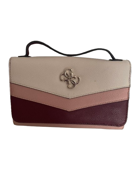 Guess Logo Charm Gold Chain Shoulder Bag/Purse - Pink/Biege/Wine